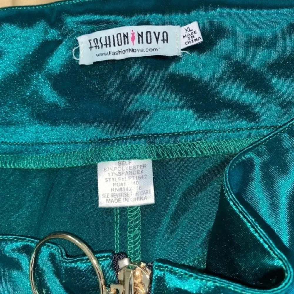 Fashion Nova Pants - Picture 5 of 7